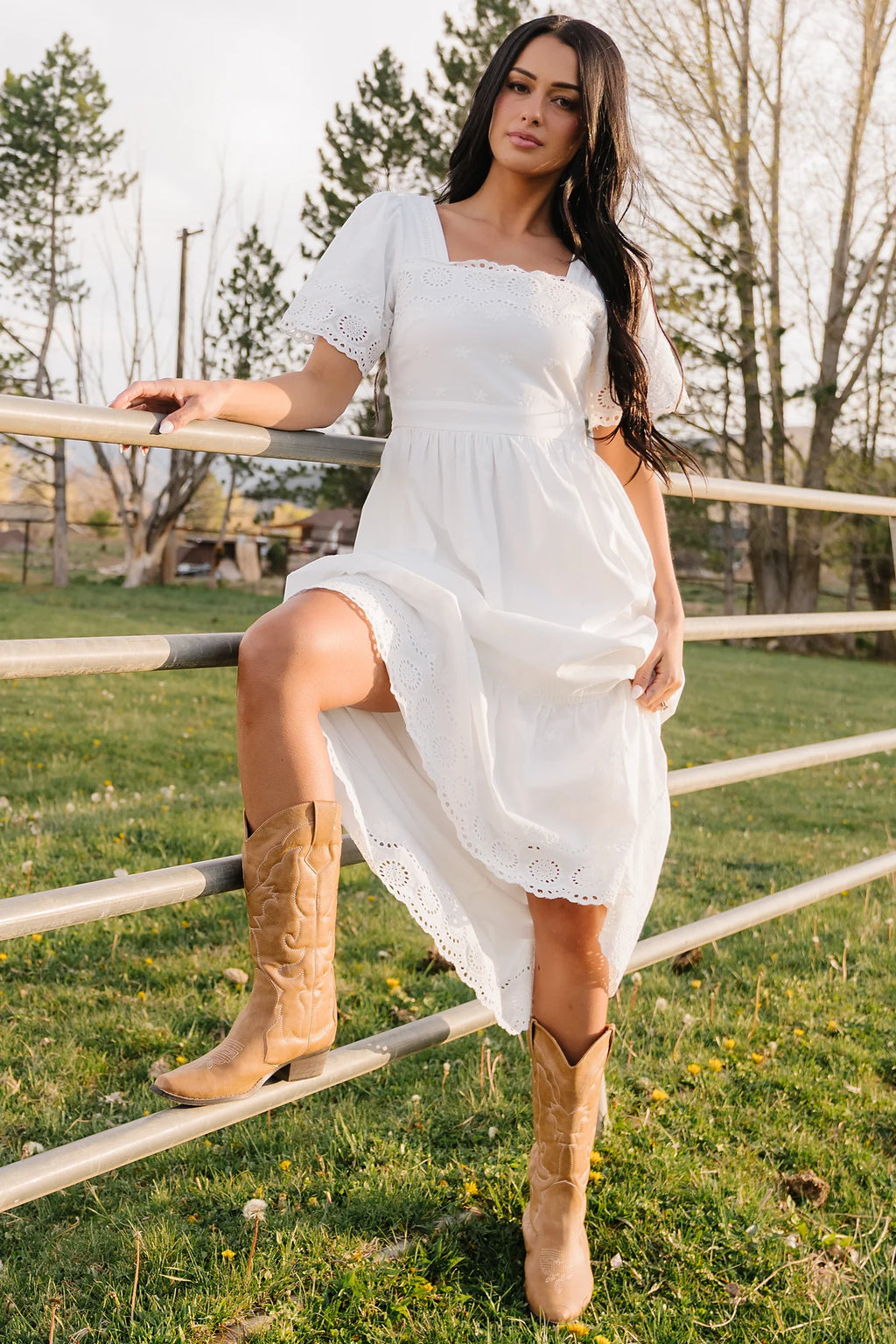 Maddy Eyelet Midi Dress | Off White
