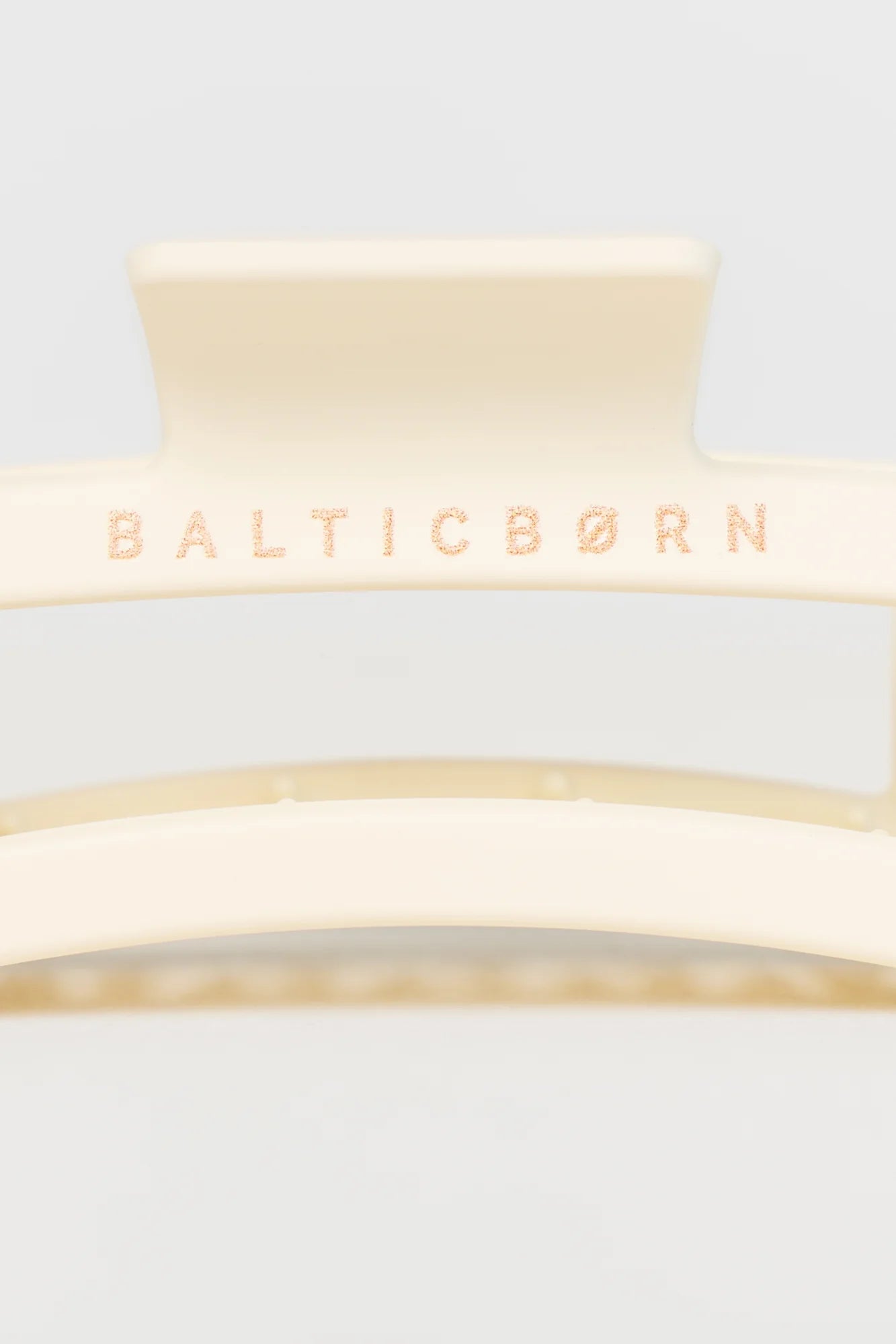 Trixie Matte Claw Clip | Ivory