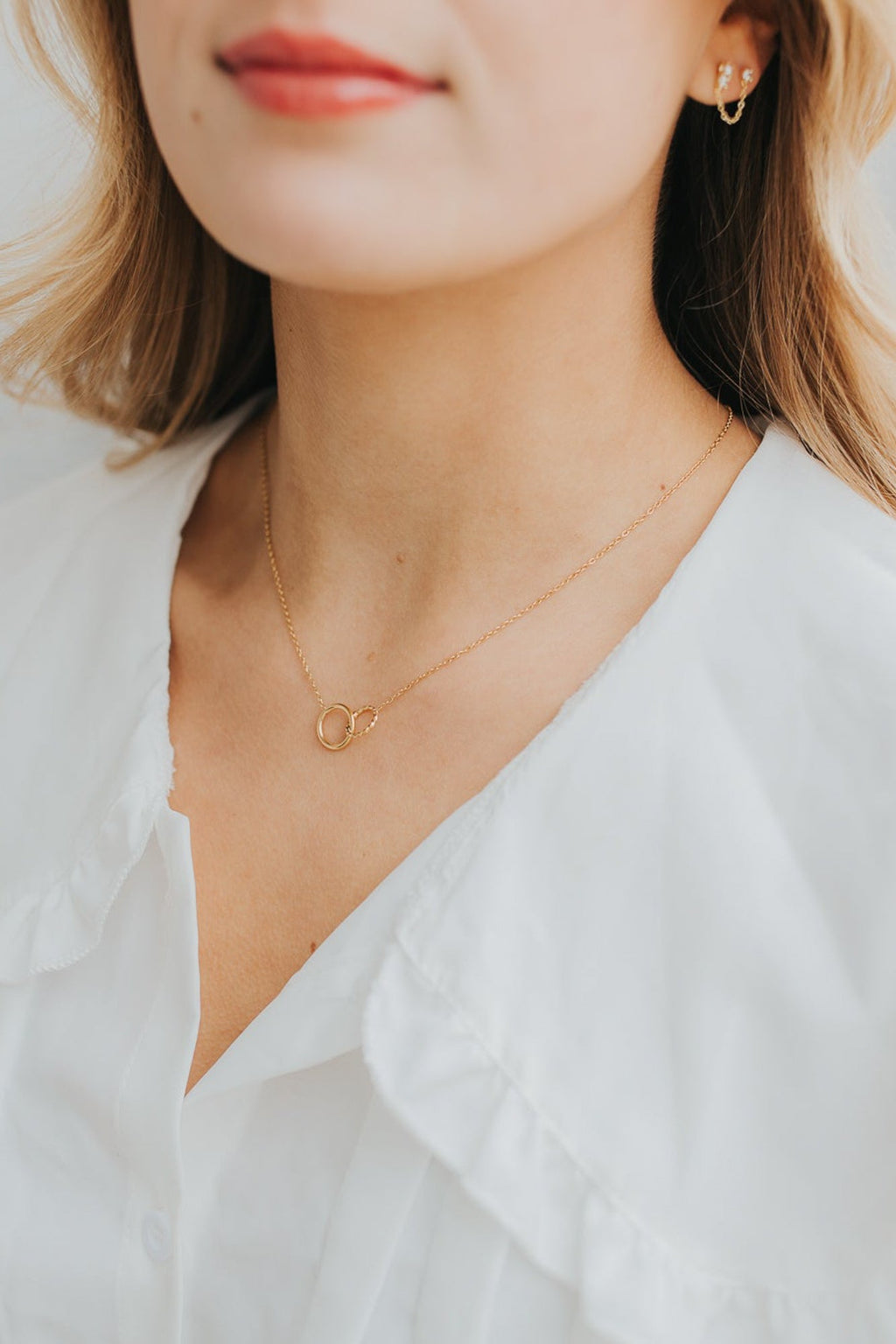 The Mia Necklace